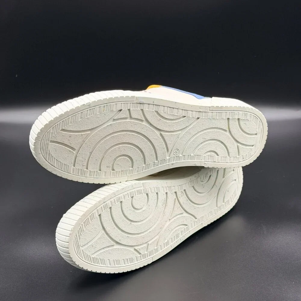 Odaje Bianca Low Top Sneakers